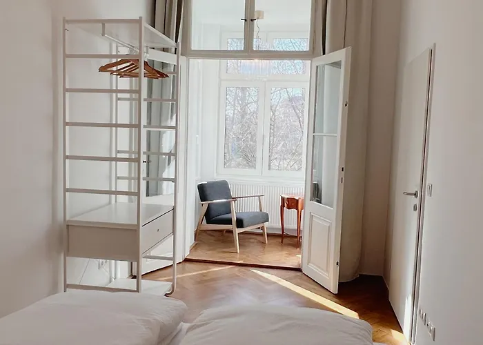 New Renovated 2br At Stadhalle * Viyana